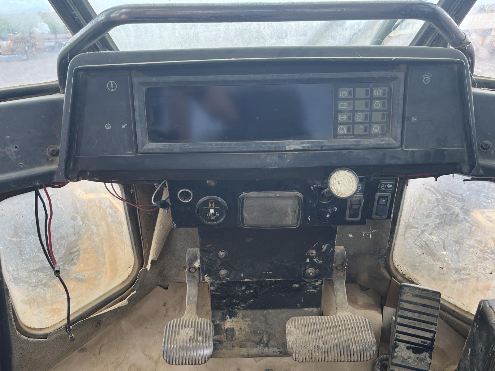 ./imagenes/INVOICE/2019/18297/CATERPILLAR 988F (3).JPG